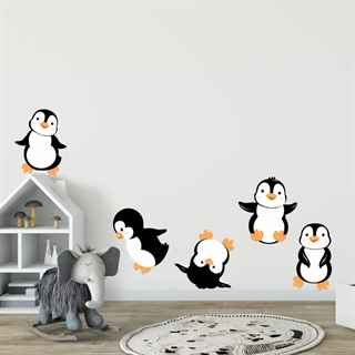 5 verspielte Pinguine - Wandtattoo